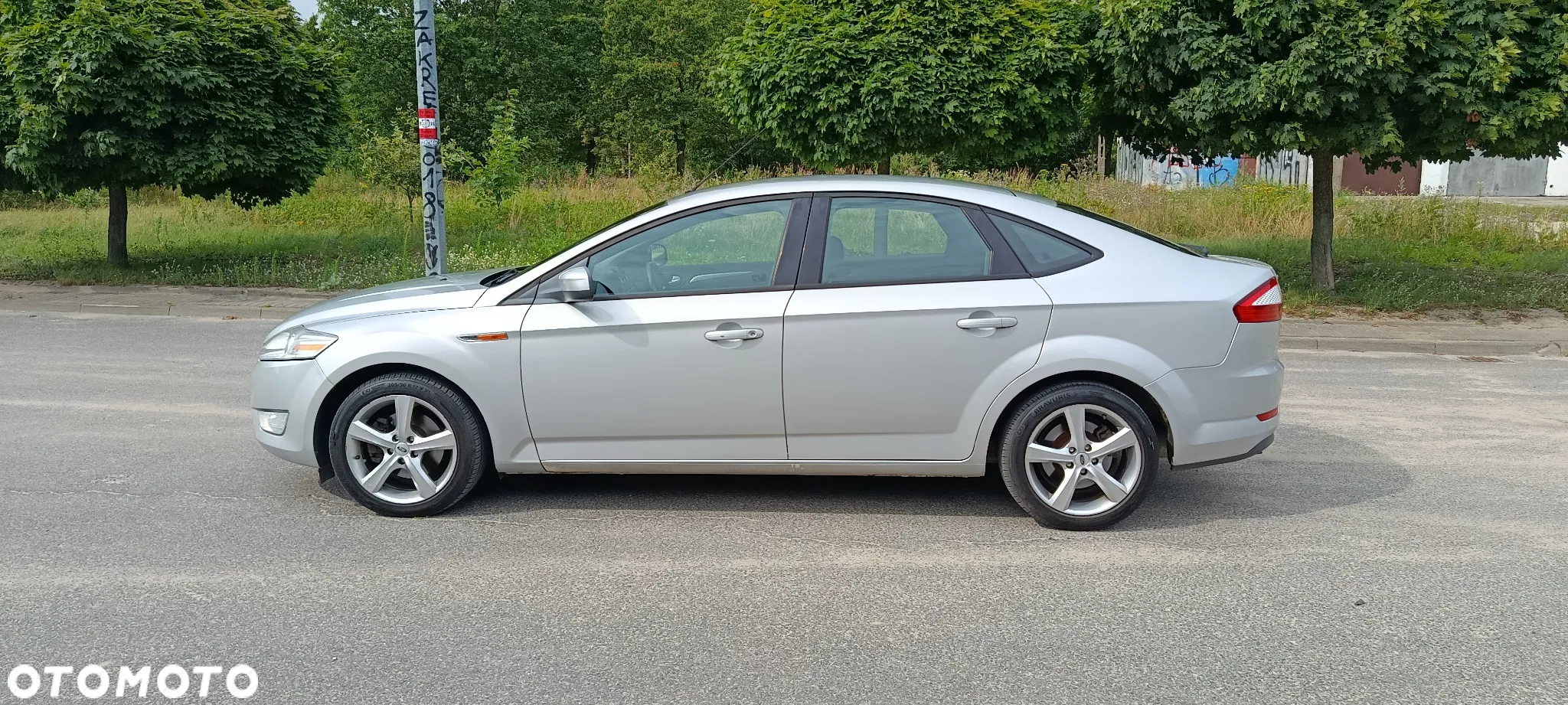 Ford Mondeo 1.8 TDCi Ambiente - 8