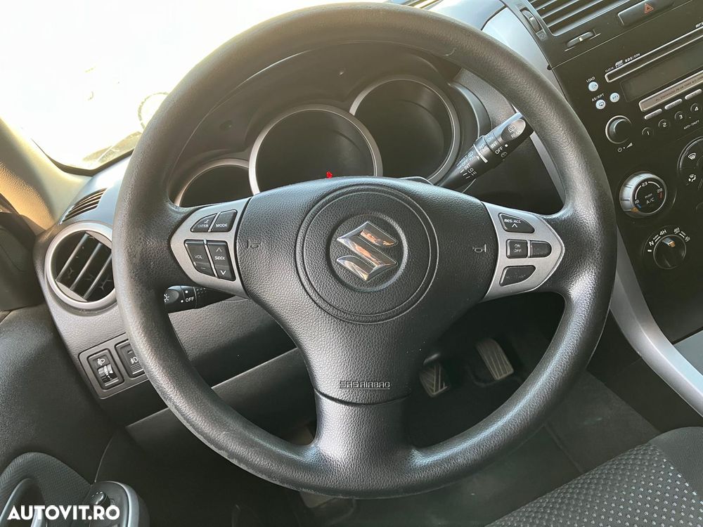 Suzuki Grand Vitara 1.9 DDiS Comfort+ DPF - 5