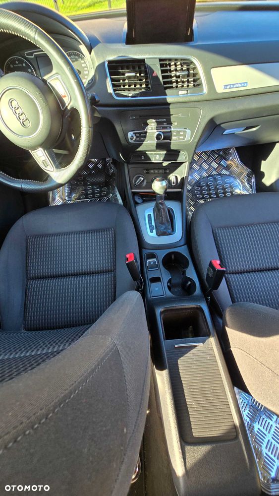 Audi Q3 - 4