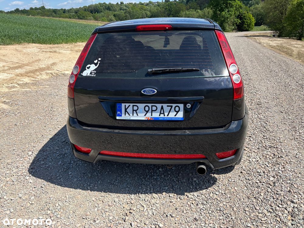 Ford Fiesta - 6