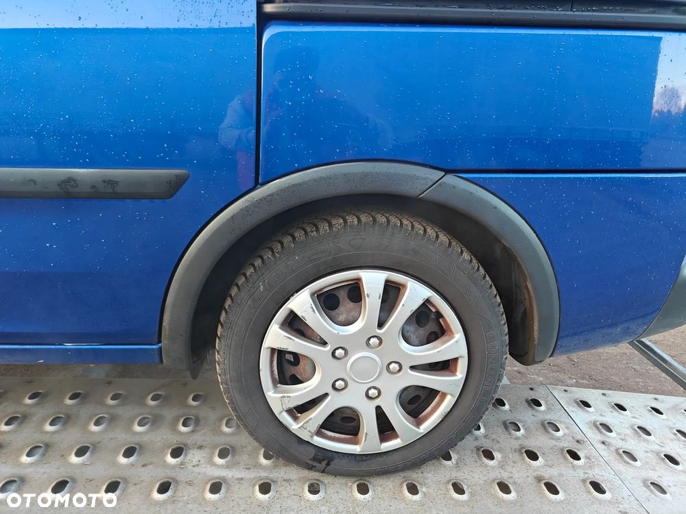 Opel Combo Tour Edition - 25