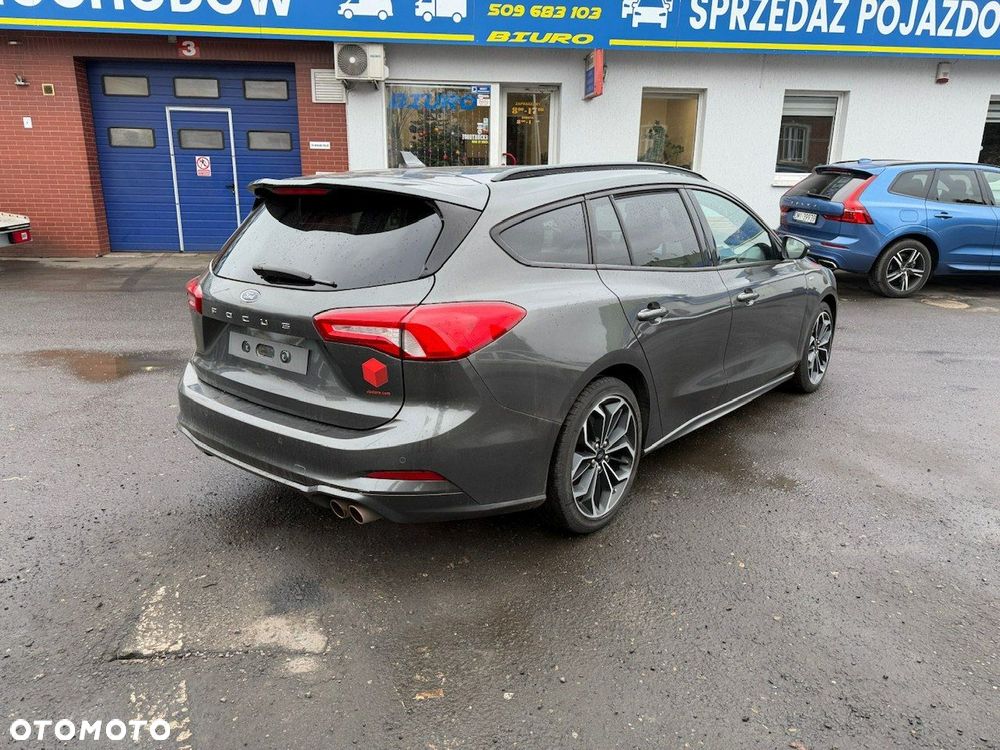Ford Focus - 6