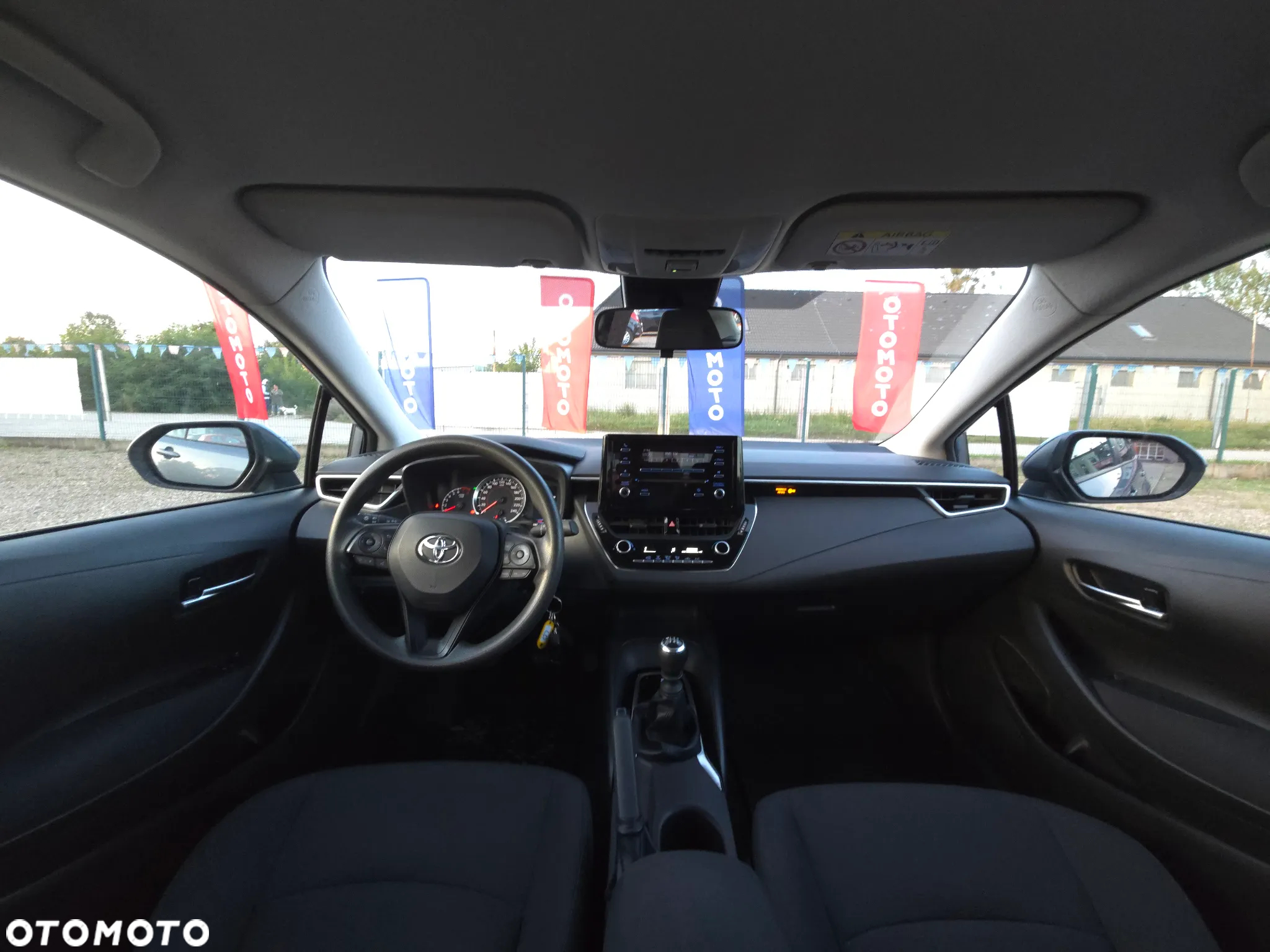 Toyota Corolla 1.6 Active - 34