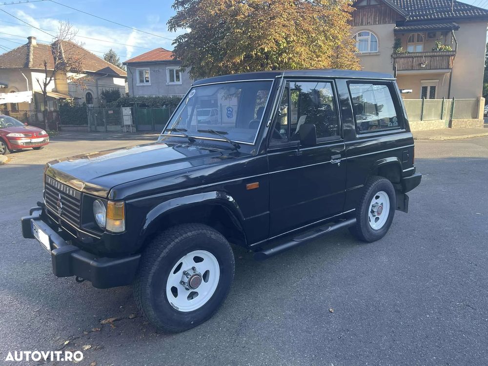 Mitsubishi Pajero - 2