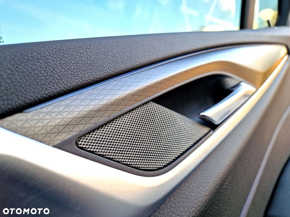 BMW Seria 5 530e xDrive M Sport sport - 18