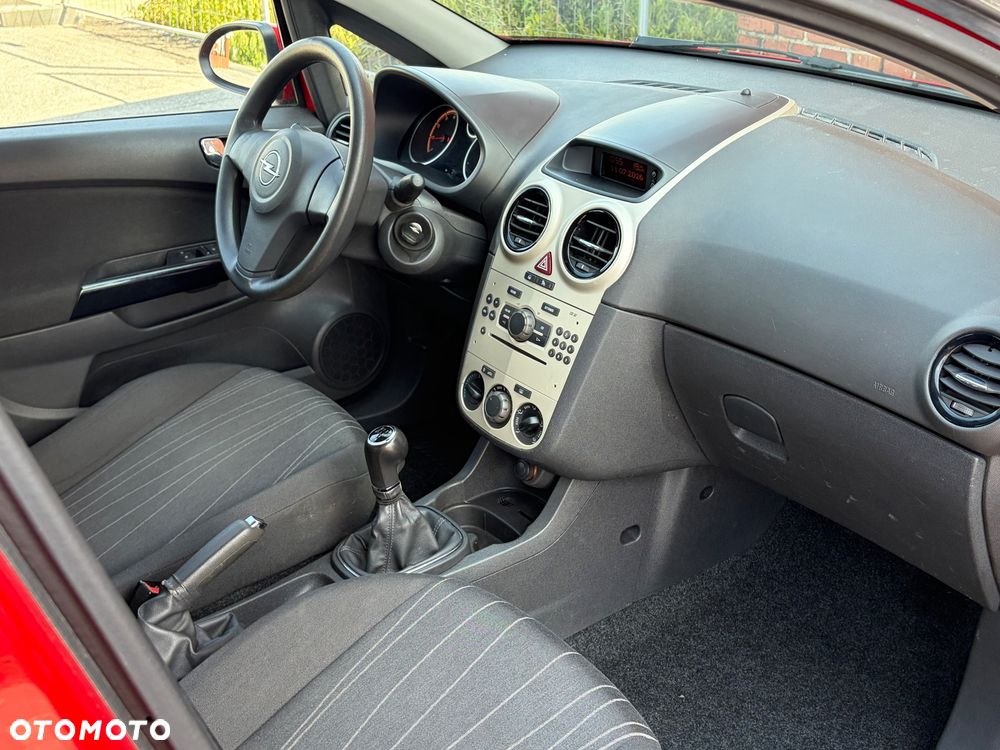 Opel Corsa - 10