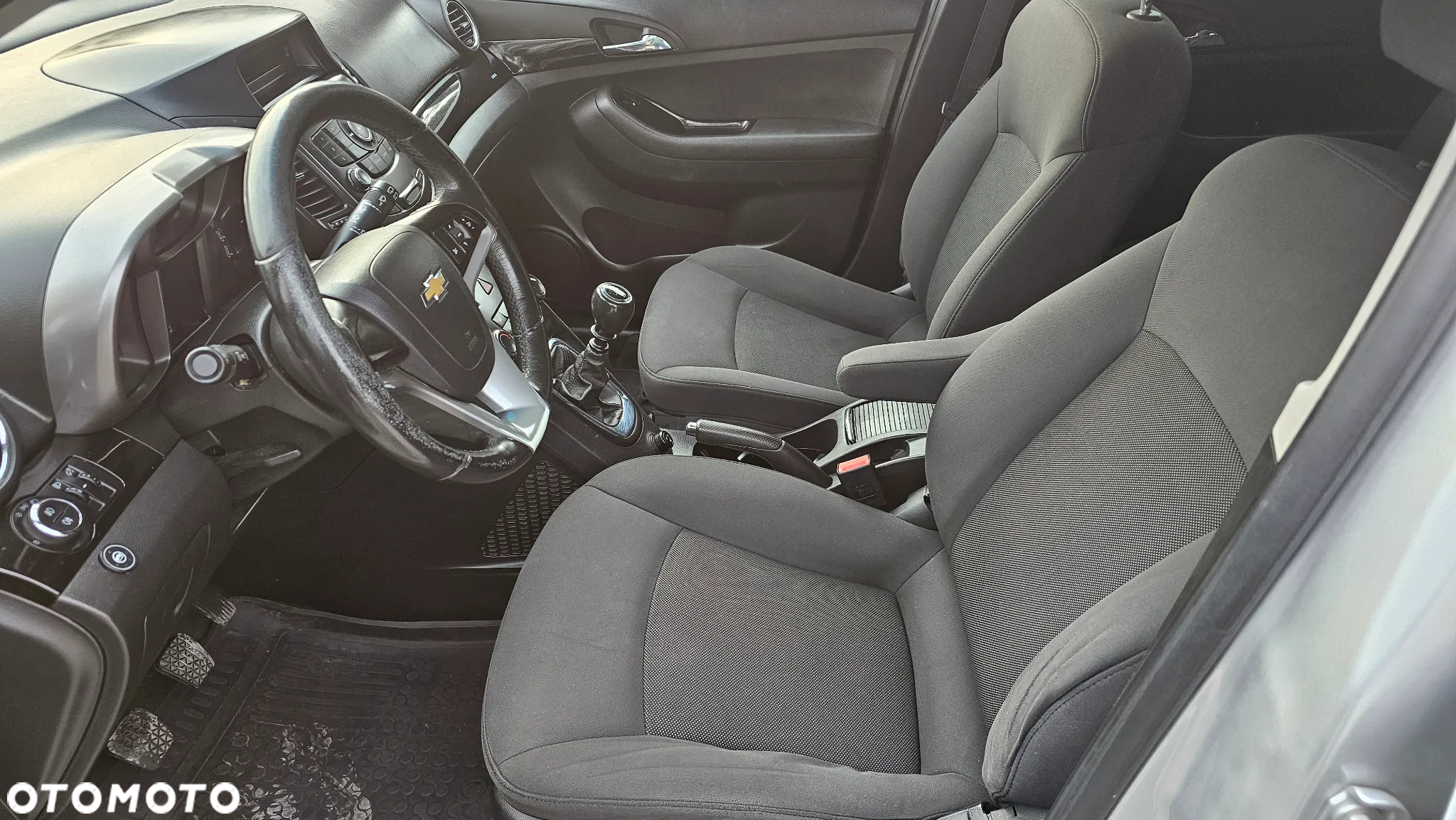 Chevrolet Orlando 1.8 LS+ - 13