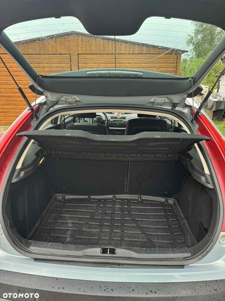 Citroën C4 - 15