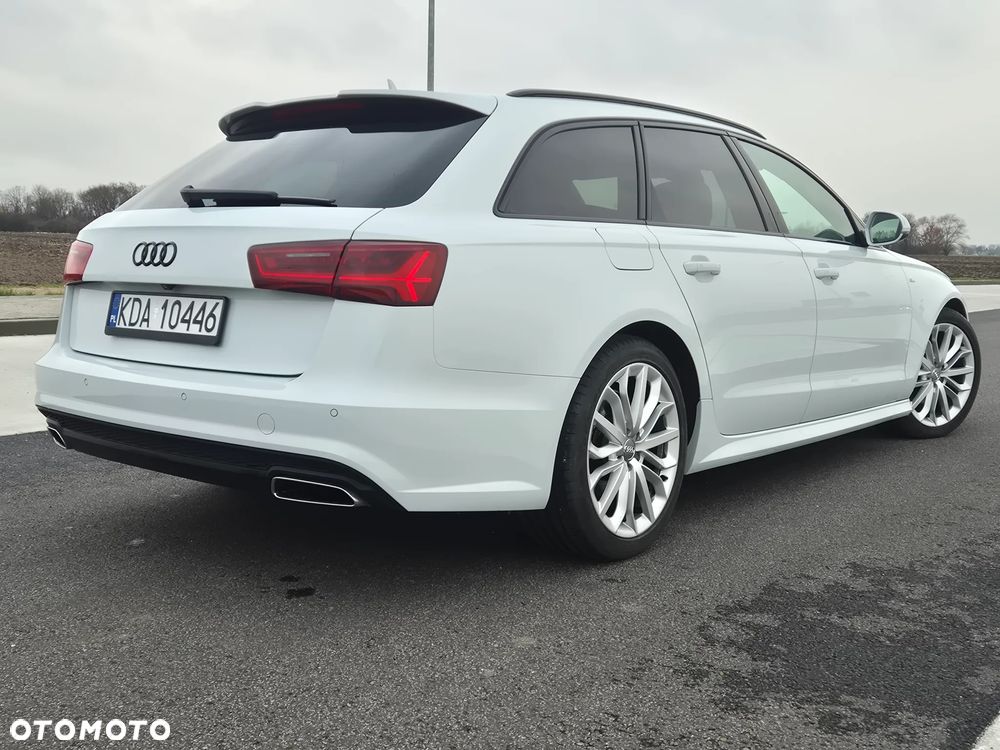 Audi A6 Avant 2.0 TDI Ultra S tronic - 10