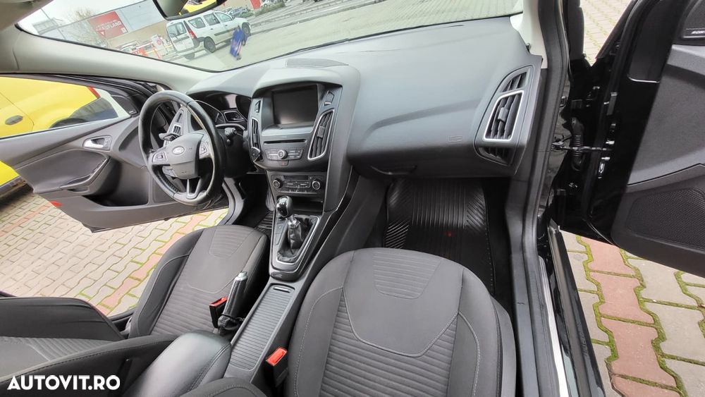 Ford Focus 1.5 TDCi Titanium - 9