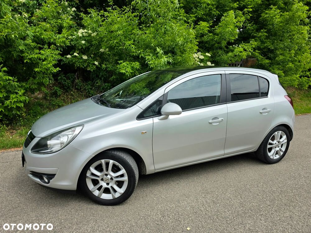 Opel Corsa 1.2 16V Sport - 2