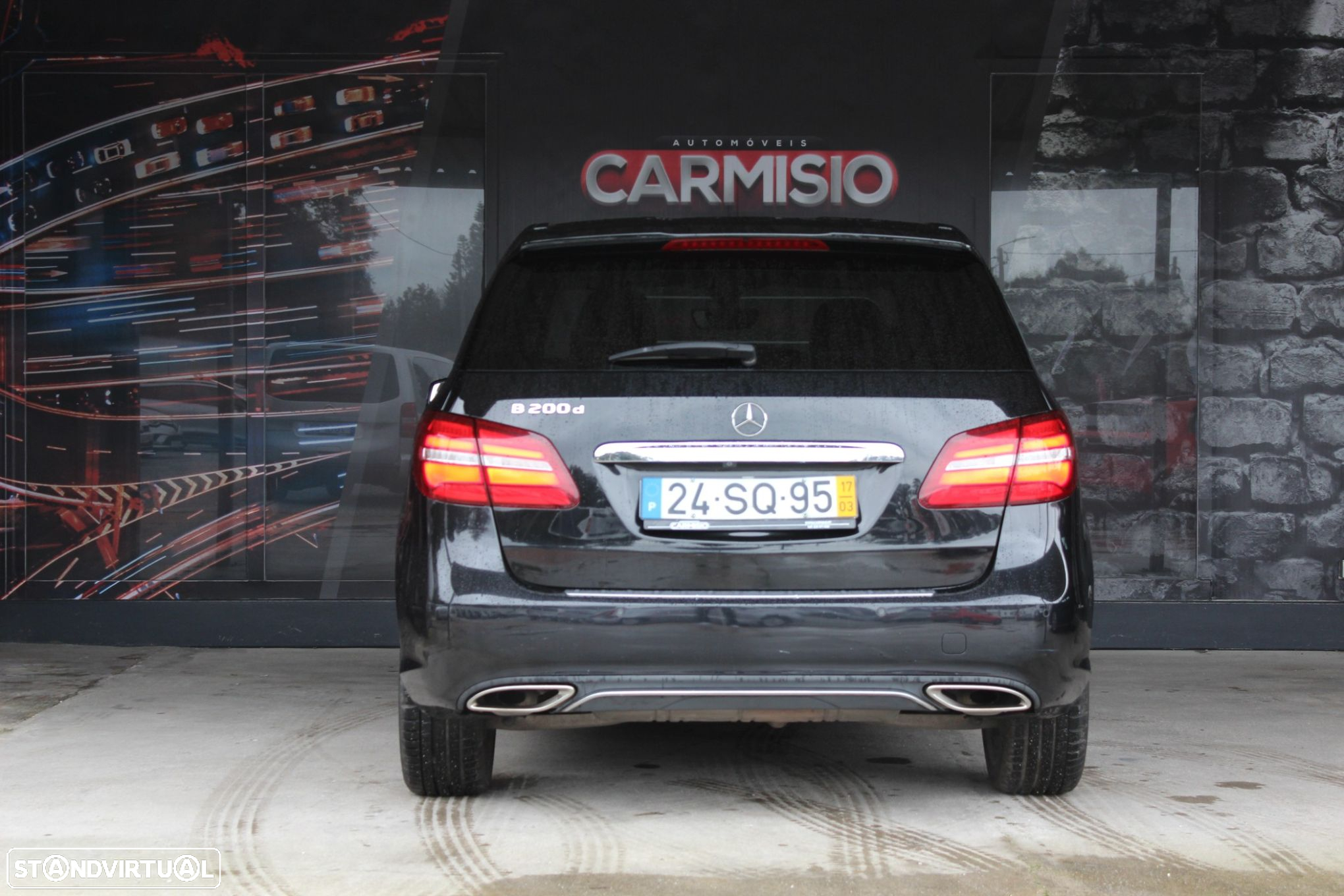 Mercedes-Benz B 200 d AMG Line - 4