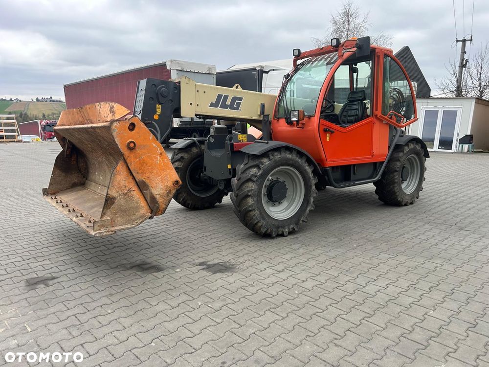 Inny JLG3509 - 1
