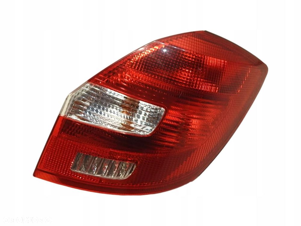 LAMPA PRAWY TYŁ SKODA FABIA II KOMBI 5J6945112 5J6945096A - 1
