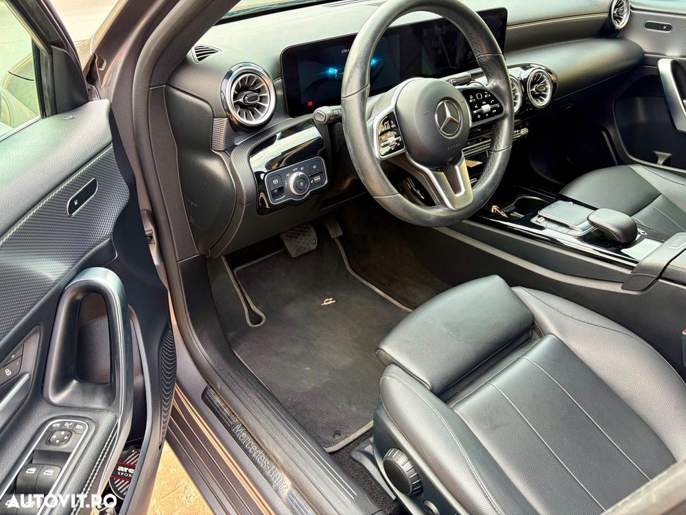 Mercedes-Benz A 180 - 13