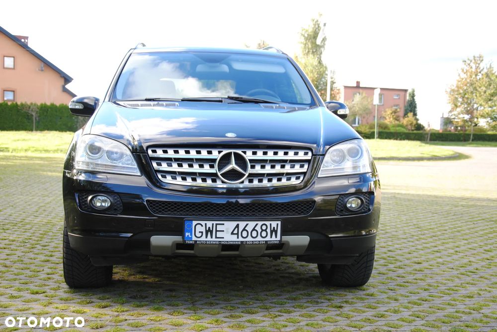 Mercedes-Benz ML - 4