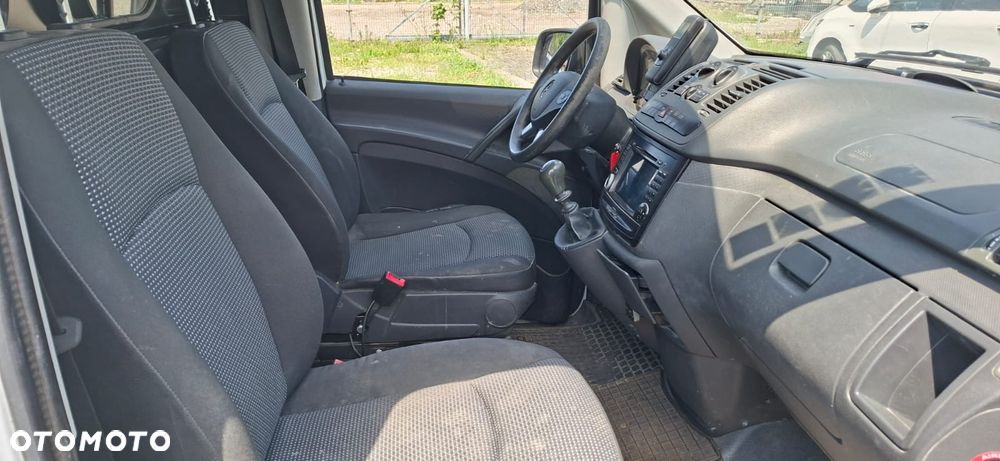 Mercedes-Benz Vito - 11