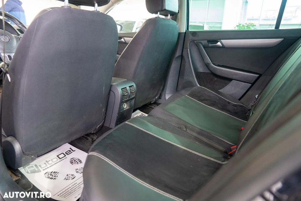 Volkswagen Passat - 21