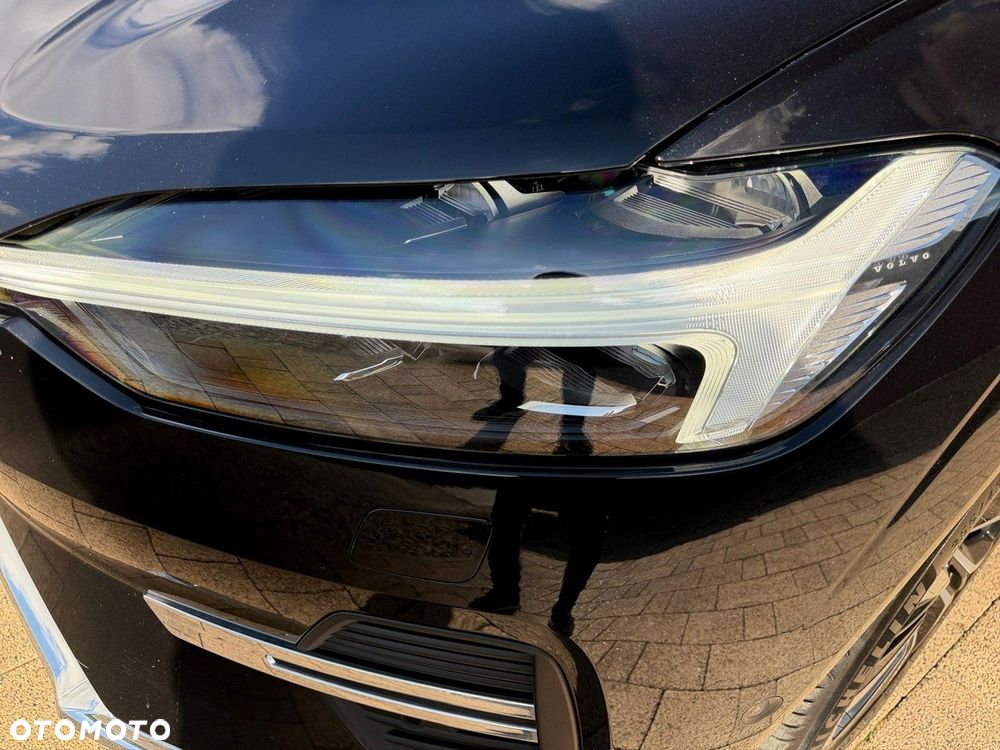 Volvo XC 60 - 8