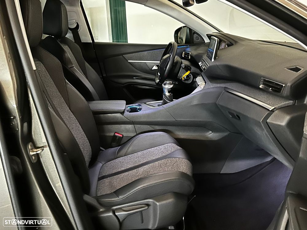 Peugeot 3008 1.5 BlueHDi Allure - 28