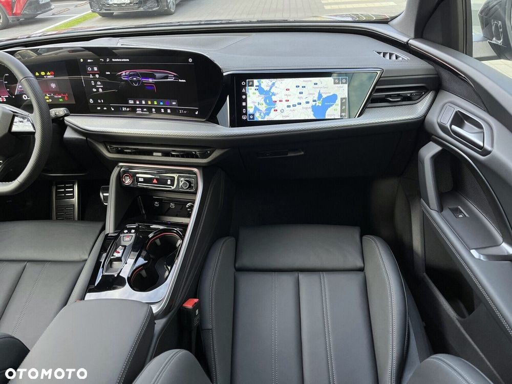Audi Q5 Sportback - 14