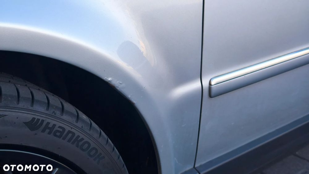 Volkswagen Passat 2.8 V6 4Motion Highline - 31