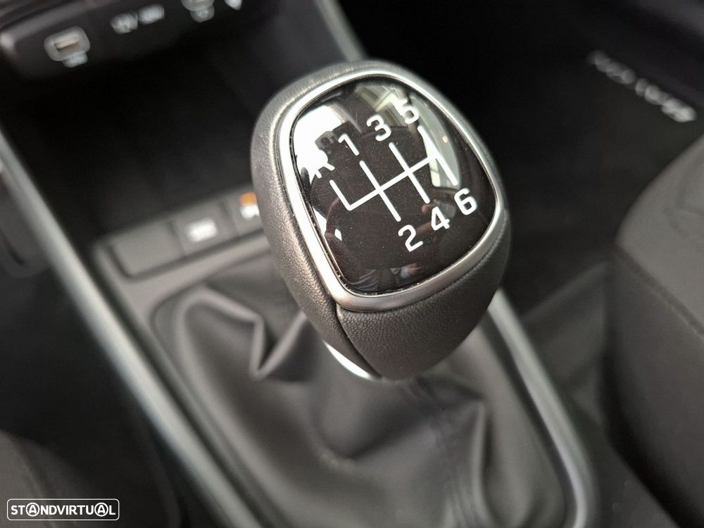 Hyundai Bayon 1.0 T-GDI Premium - 13