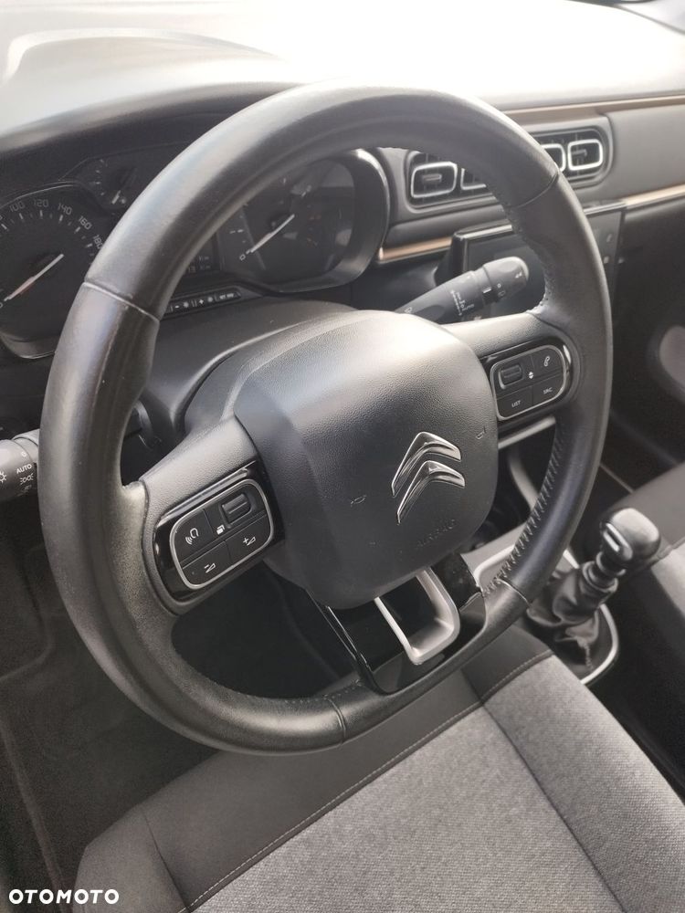 Citroën C3 1.2 PureTech Exclusive - 17