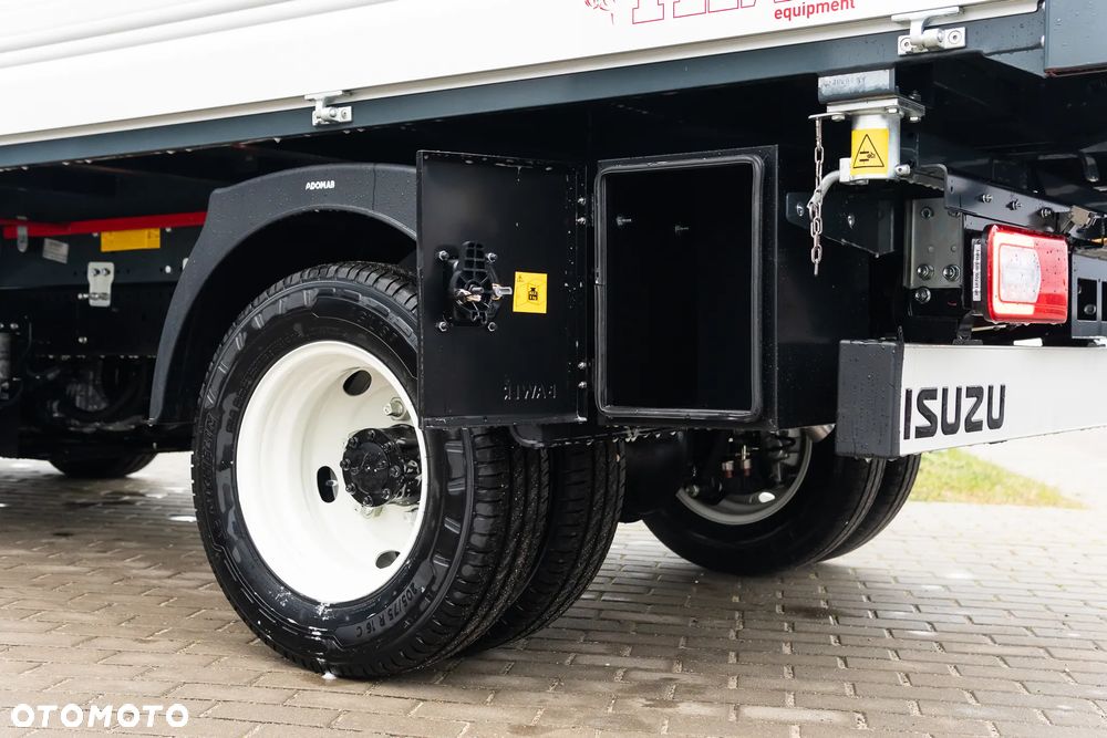Isuzu M27 Gen2 wywrot 3stronny - 32