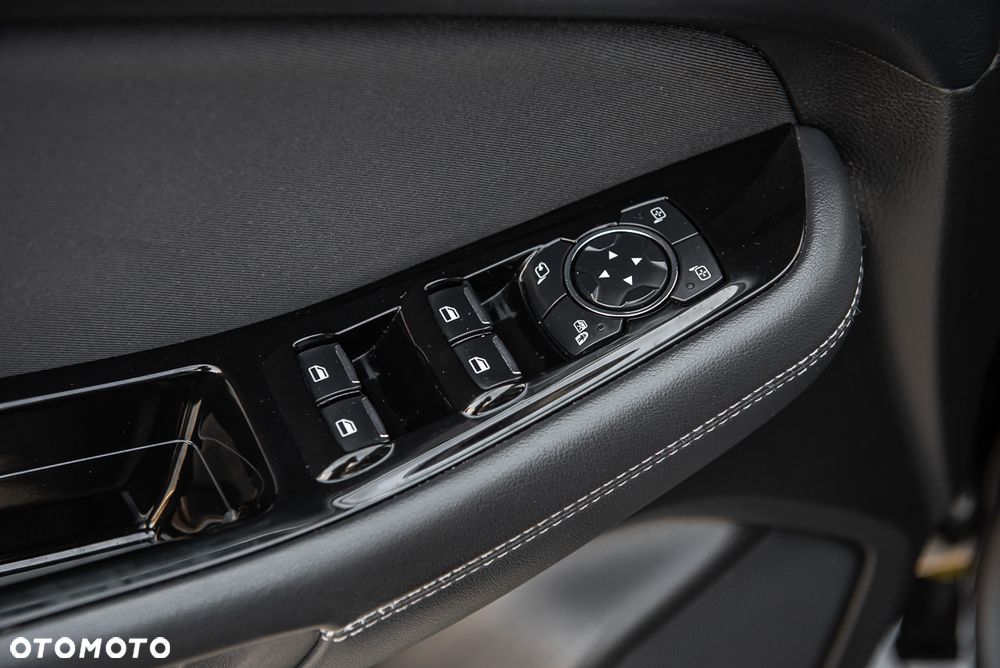 Ford Galaxy 2.0 EcoBlue S&S TITANIUM - 17