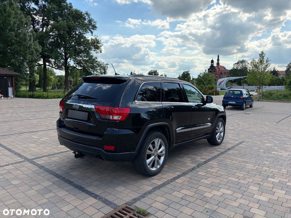 Jeep Grand Cherokee - 8