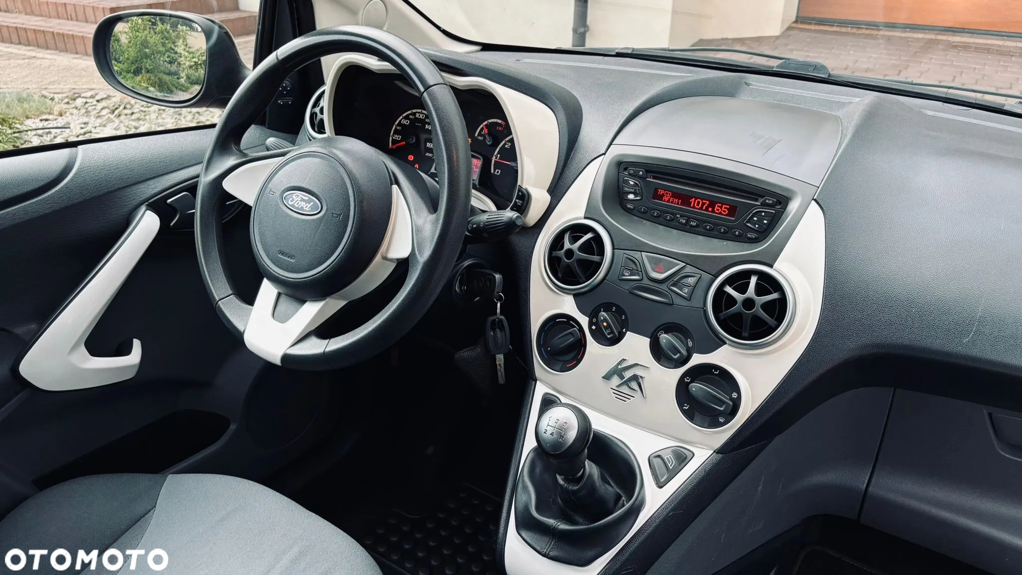 Ford KA 1.2 Titanium - 32