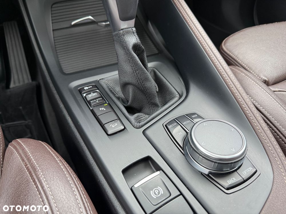 BMW X1 - 18