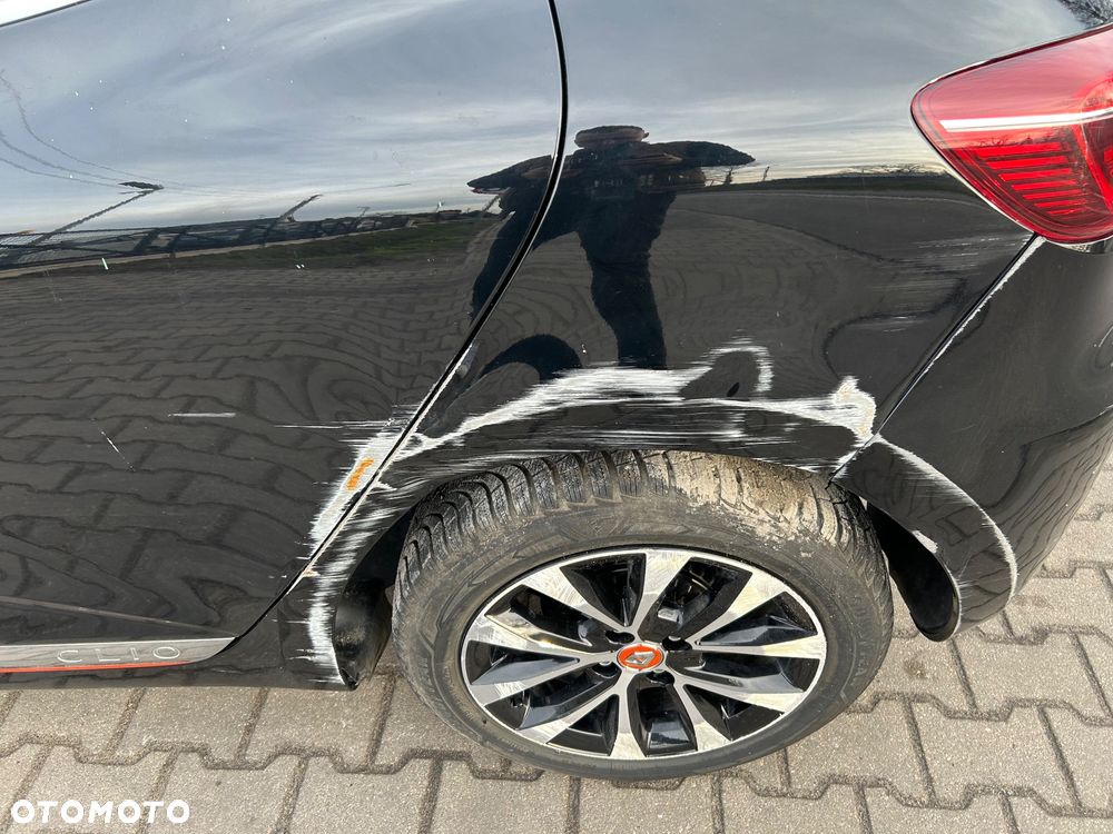 Renault Clio - 28