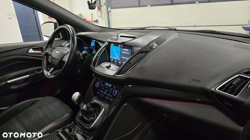 Ford Kuga 2.0 TDCi 4x4 Individual - 17