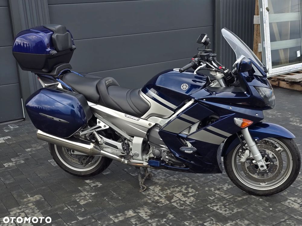 Yamaha FJR - 11