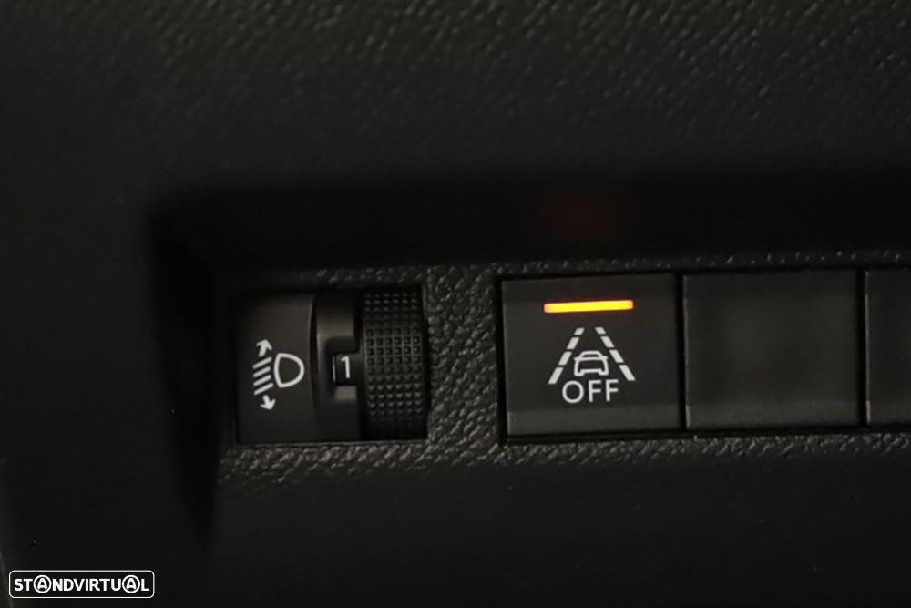 Peugeot 2008 1.2 PureTech Active Pack - 19