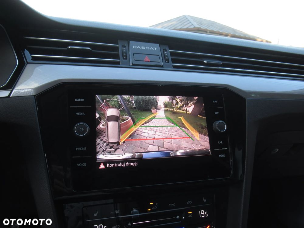 Volkswagen Passat 2.0 TDI EVO Business DSG - 21