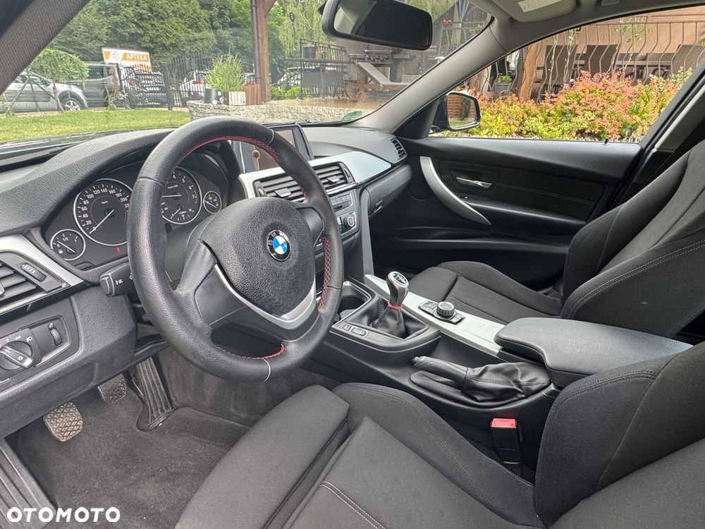 BMW Seria 3 316i Sport Line - 9