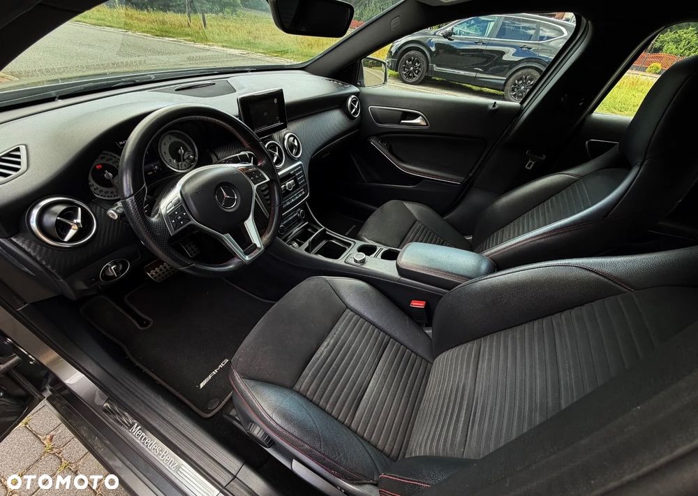 Mercedes-Benz Klasa A 180 (BlueEFFICIENCY) 7G-DCT - 28