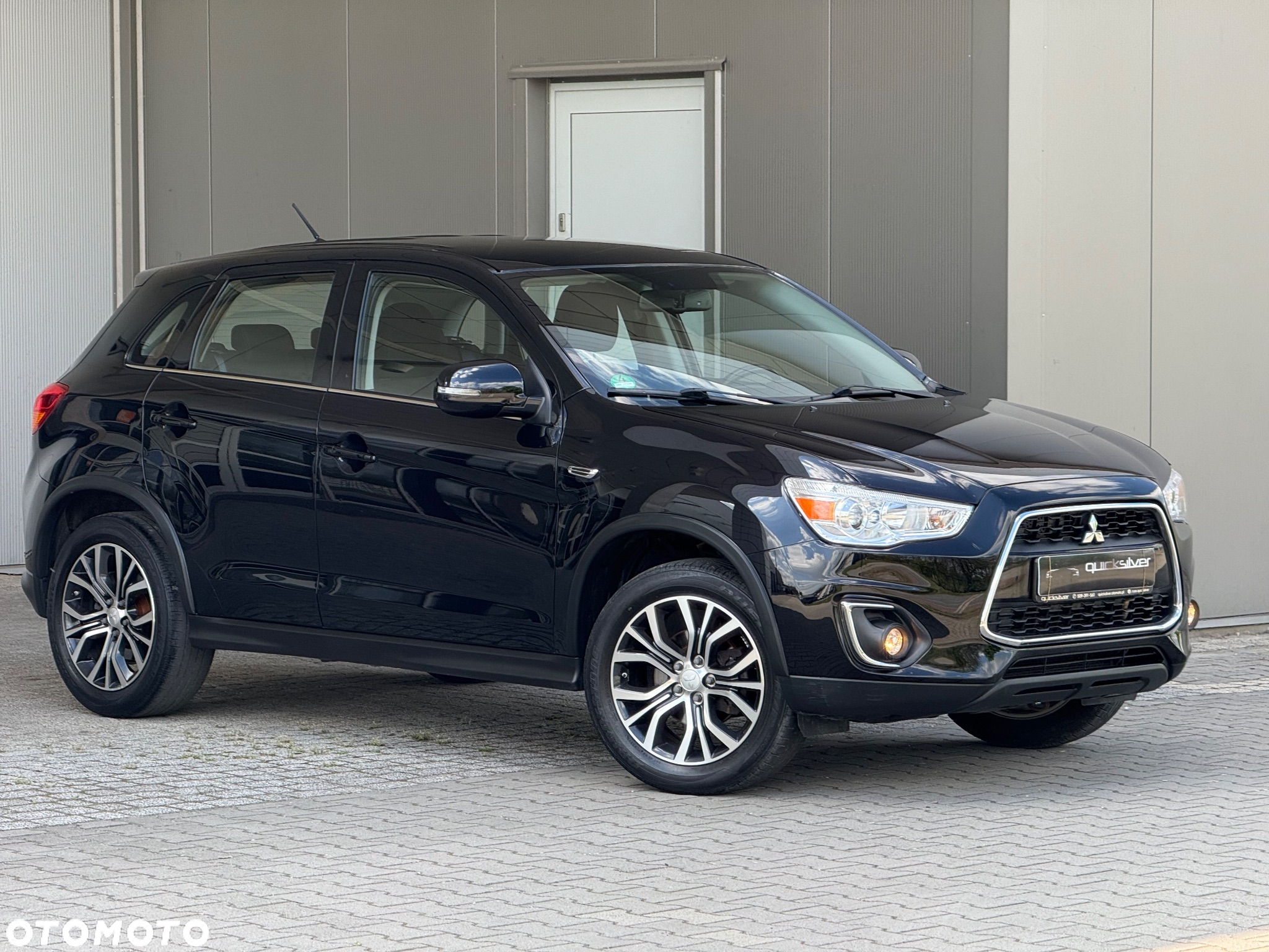 Mitsubishi ASX - 3