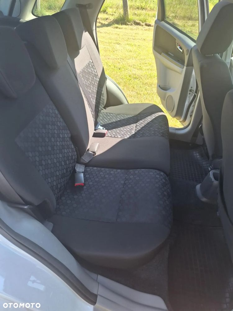 Suzuki SX4 - 4