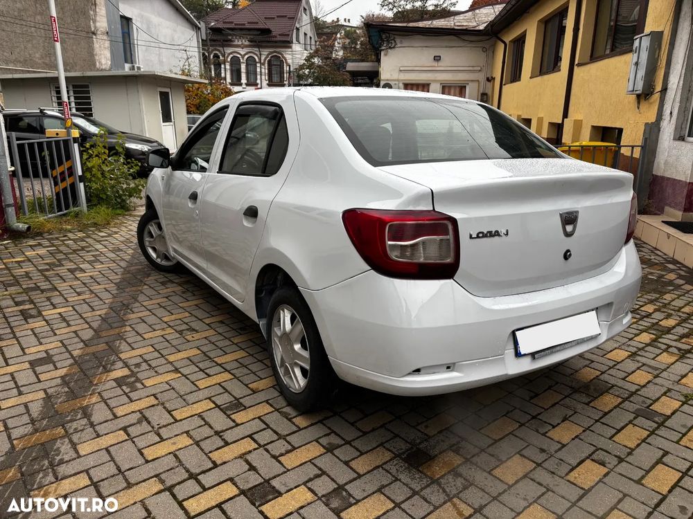 Dacia Logan - 5