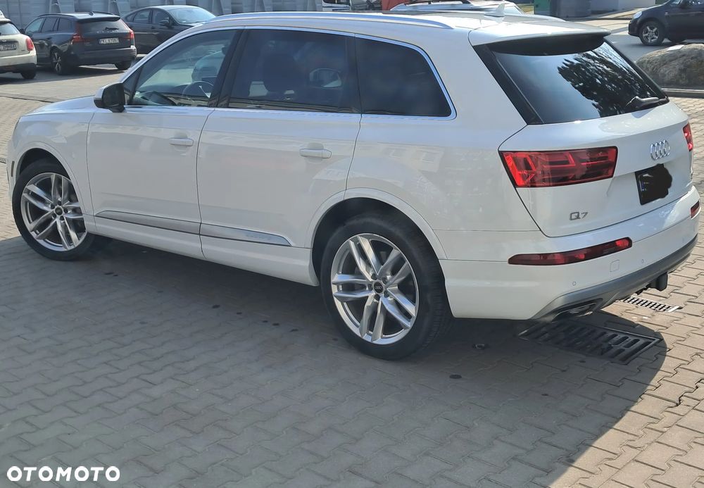 Audi Q7 3.0 TFSI Quattro Tiptronic - 12