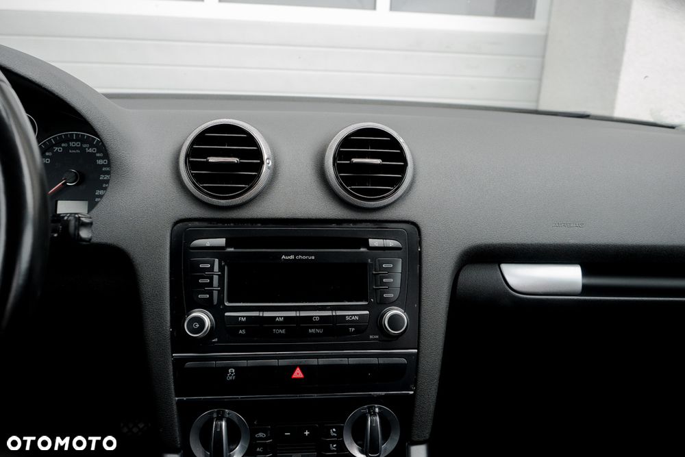 Audi A3 Sportback 1.6 Attraction - 20