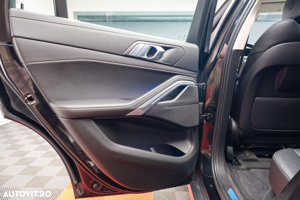 BMW X6 - 24
