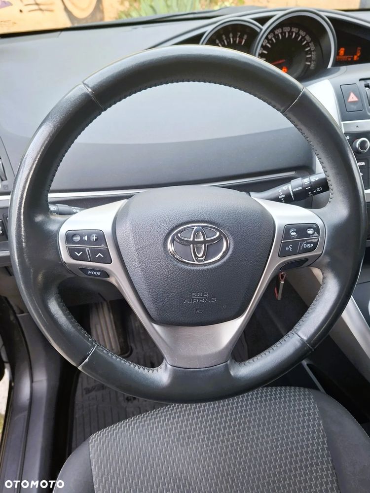 Toyota Verso 1.8 Premium 7os - 11