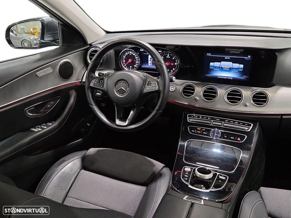 Mercedes-Benz E 220 d Avantgarde - 13