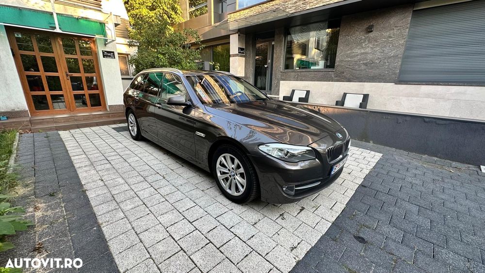 BMW Seria 5 525d xDrive Sport-Aut. - 7