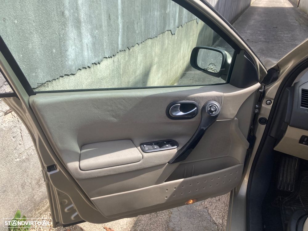 Renault Mégane Break 1.5 dCi Dynamique - 15